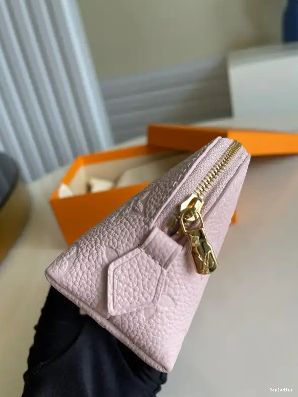 Cheap COSMETIC LOUIS POUCH VUITTON 0701